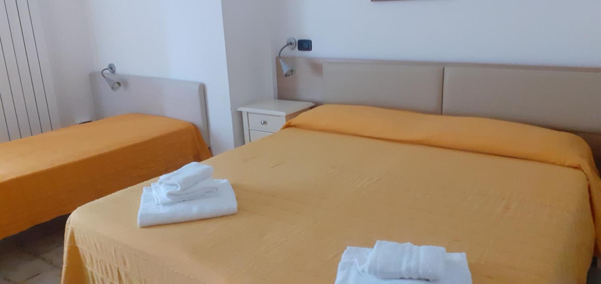 Hotel & Residence Stella Maris Pietra Ligure Kültér fotó